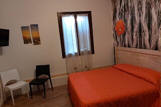Soggiorno in famiglia di una notte con prima colazione presso il Residence Tenuta Gambalonga a Cavalcaressa sui Colli Euganei