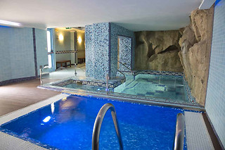 Soggiorno benessere per due presso Villa Luisa Resort a Pozzuoli, nelle vicinanze di Napoli