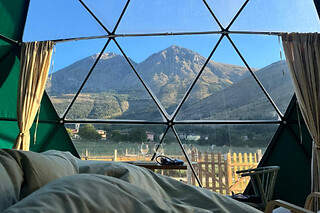 Soggiorno insolito di una notte con colazione in una cupola al Glamping Monte Velino in provincia de l'Aquila