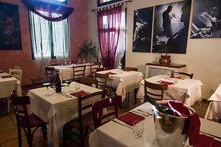Pranzo o cena presso Ristorante Cielo e Vino in provincia di Milano