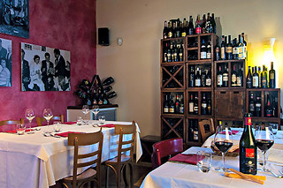 Pranzo o cena presso Ristorante Cielo e Vino in provincia di Milano