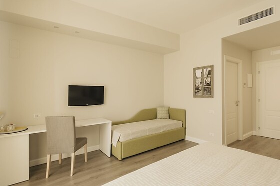 Online Booking EPS - photo 2