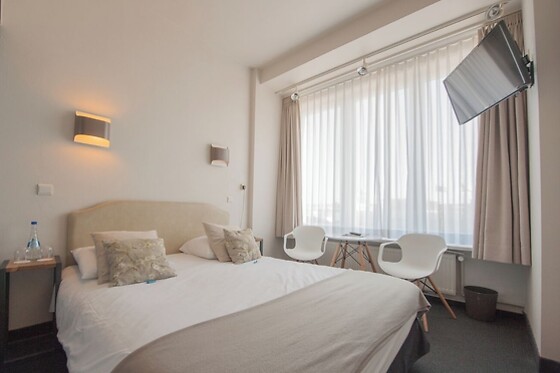 Online Booking EPS - photo 1