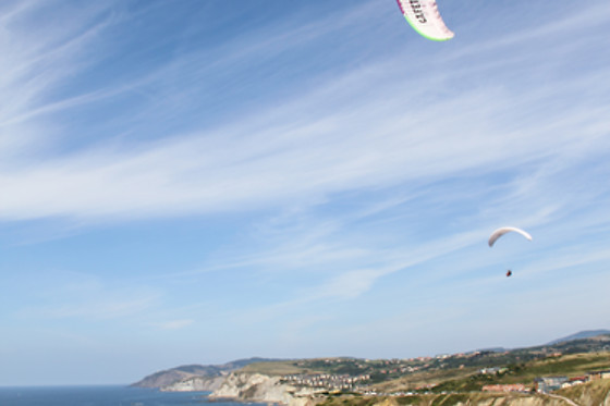 PARAPENTE BIZKAIA - photo 1