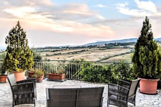 Soggiorno di due notti in Suite tra relax e cultura presso Arts Club Suite & Spa in provincia di Siena