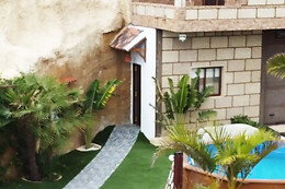 ARICO CAVE LUXURY EXPERIENCE