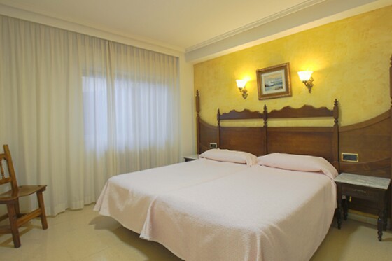 HOTEL REYES CATOLICOS - photo 5