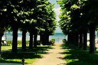 Soggiorno tra gusto e benessere di due notti per due allo Splendido Bay a Padenghe sul Garda in provincia di Brescia