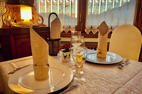 Soggiorno di una notte tra gusto e relax presso Albergo Aurora in provincia di Bergamo