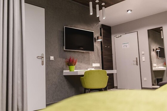 Online Booking EPS - photo 1