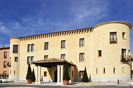 HOTEL CANDIDO