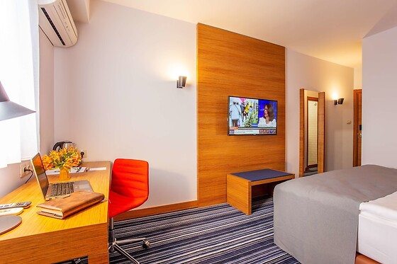 Online Booking EPS - photo 1