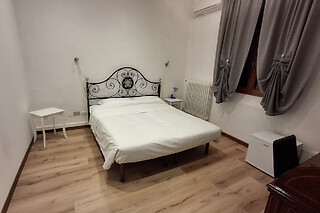 Soggiorno di una notte con colazione presso B&B del Viale a Imola