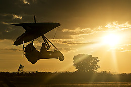 MYDAIR ESCUELA DE VUELO