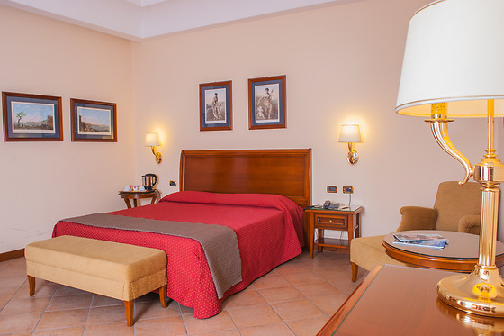 Le Cheminée Hotel - photo 18