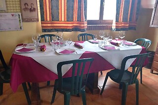 Soggiorno enogastronomico di una notte con visita alla cantina al B&B Rumanot in provincia di Cuneo