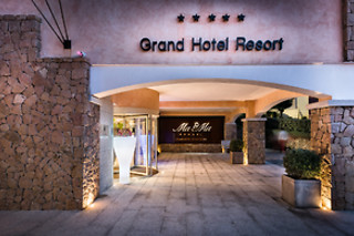 Soggiorno di due notti con cena e benessere al Grand Hotel Resort Ma&Ma a La Maddalena in provincia di Olbia Tempio