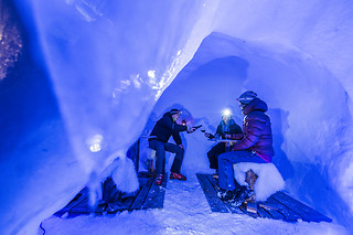 Soggiorno gastronomico e benessere di una notte con colazione ed escursione presso Mountainigloo a Campo Tures in provincia di Bolzano