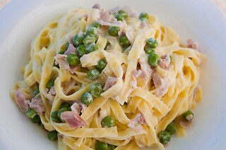 Pranzo o cena a base di pesce con bevande incluse presso Er Core Der Pigneto nel cuore di Roma