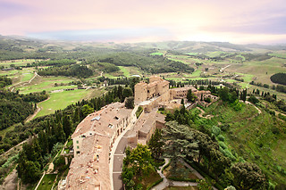 Soggiorno di una notte tra benessere e gusto presso Il Castelfalfi  a Montaione in provincia di Firenze