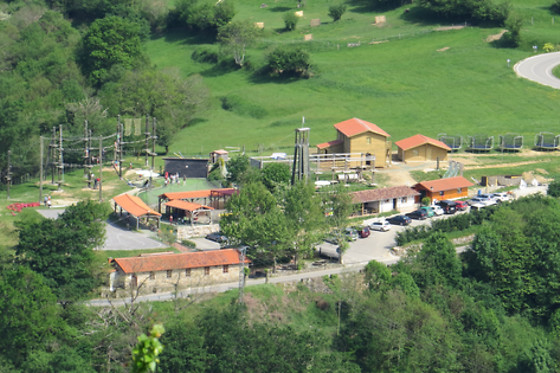 CABUERNIAVENTURA PARQUE MULTIAVENTURA Y ALBERGUE - photo 0