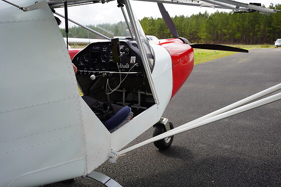 UAD AEROSERVICES - photo 0