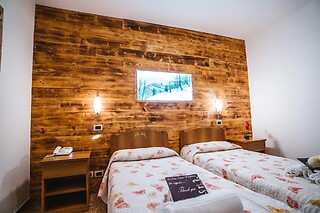 Soggiorno benessere di due notti con cena presso Baita Cerato Wellness Hotel in provincia di Verona