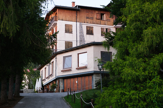 Soggiorno di una notte tra benessere e gusto all'Albergo MiraMonti a Fabrosa Soprana in provincia di Cuneo