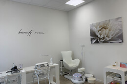 Lari Beauty & Welness