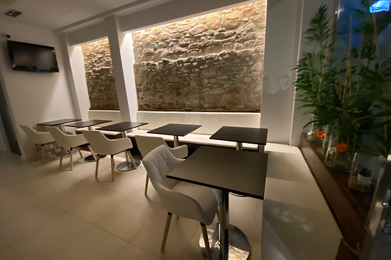 HOSTAL SOMNIS - photo 2