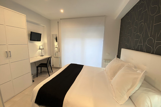 HOSTAL SOMNIS - photo 0