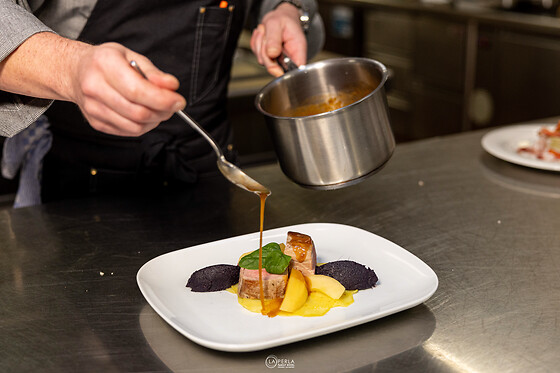 Soggiorno gastronomico di una notte per due al Family Hotel La Perla a Valle di Primiero in provincia di Trento