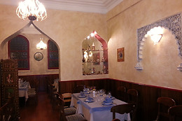 RESTAURANTE TAJ