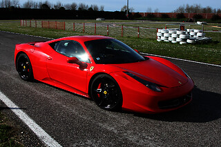 1 giro su Ferrari F458 Italia presso Autodromo di Varano in provincia di Parma