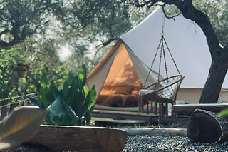 Soggiorno insolito di una notte in tenda con colazione e attività trekking presso Golden Camp a Campodorato in provincia di Catanzaro