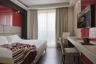 Soggiorno di una notte con accesso alla spa al Winter Garden Hotel in provincia di Bergamo