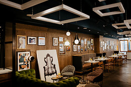 Gallery 61