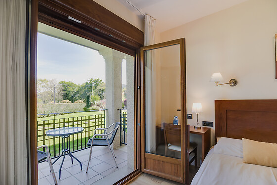 HOTEL RURAL CAMPANIOLA - photo 4