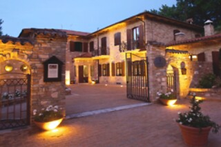 Cena presso VILLA SERRA ALTA RESTAURANT in provincia di Pesaro e Urbino