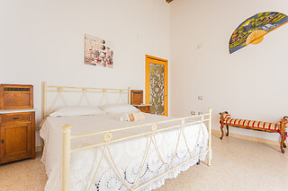 Soggiorno di una notte presso B&B Alveare di Rita a Maltignano in provincia di Ascoli Piceno