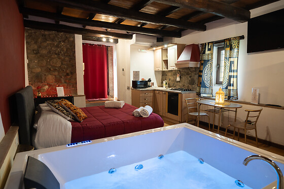 Golden House - photo 1