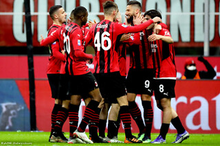 Carta - Biglietti e Soggiorno di Calcio