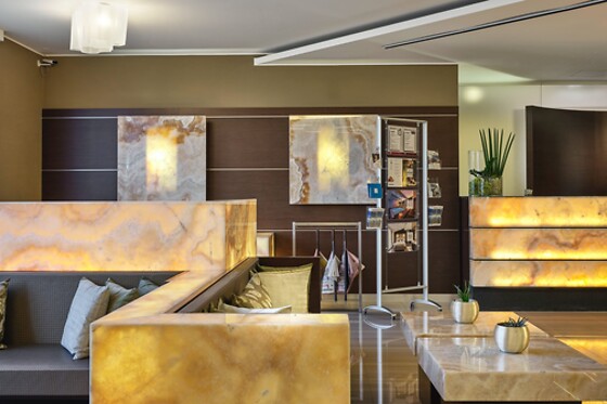 Winter Garden Hotel - photo 4