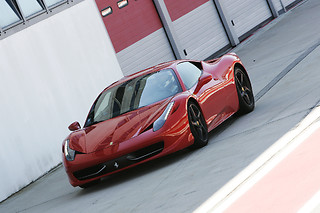1 giro su Ferrari F458 Italia presso Autodromo di Varano in provincia di Parma