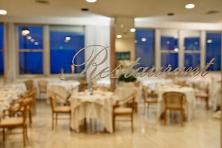 Soggiorno di due notti con colazioni e aperitivo di benvenuto all'Hotel Ascot sul lungomare di Rimini