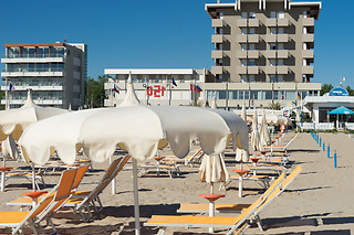 Soggiorno di due notti con colazioni e aperitivo di benvenuto all'Hotel Ascot sul lungomare di Rimini