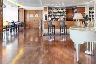Soggiorno di due notti con colazioni e aperitivo di benvenuto all'Hotel Ascot sul lungomare di Rimini