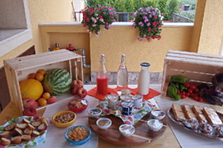 Notte con colazione in provincia di Catania al Minissale Farmhouse