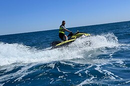 ADVENTURE JETSKI
