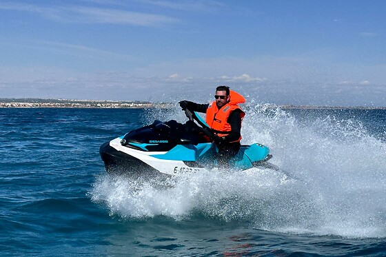 ADVENTURE JETSKI - photo 3